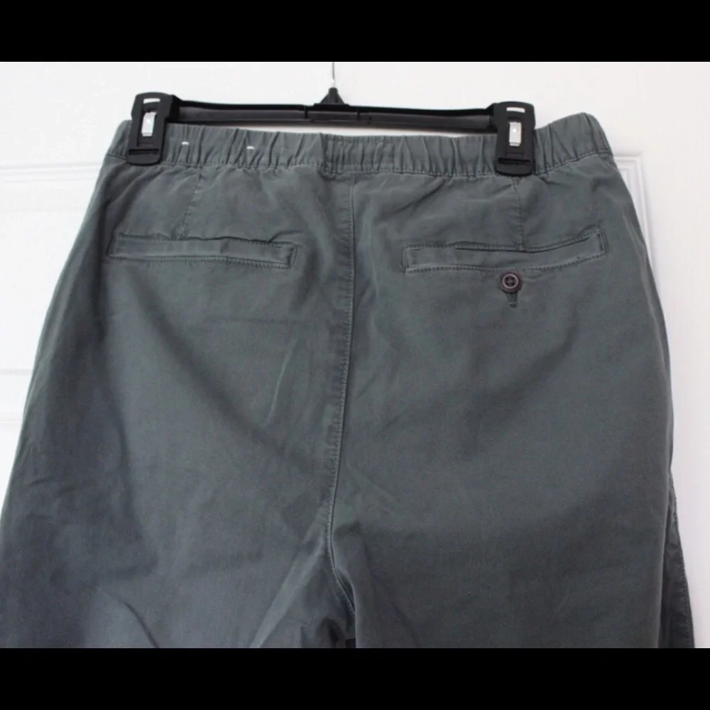 American Eagle | Extreme Flex Joggers Green Gray